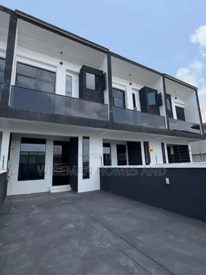 4bdrm Duplex in Ikota Lekki Eti-Osa for rent