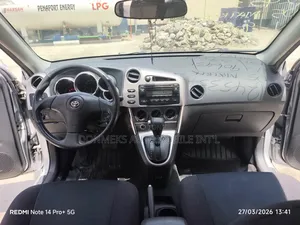 Toyota Matrix 2005 Silver