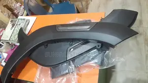 Sets of Fender Padded for Toyota Hilux 2017-2022
