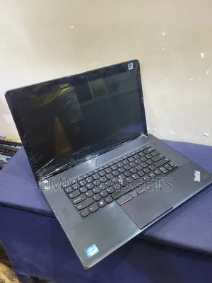 Laptop Lenovo ThinkPad Edge E530 8GB Intel Core i5 HDD 500GB