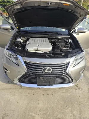 Lexus ES 350 FWD 2016