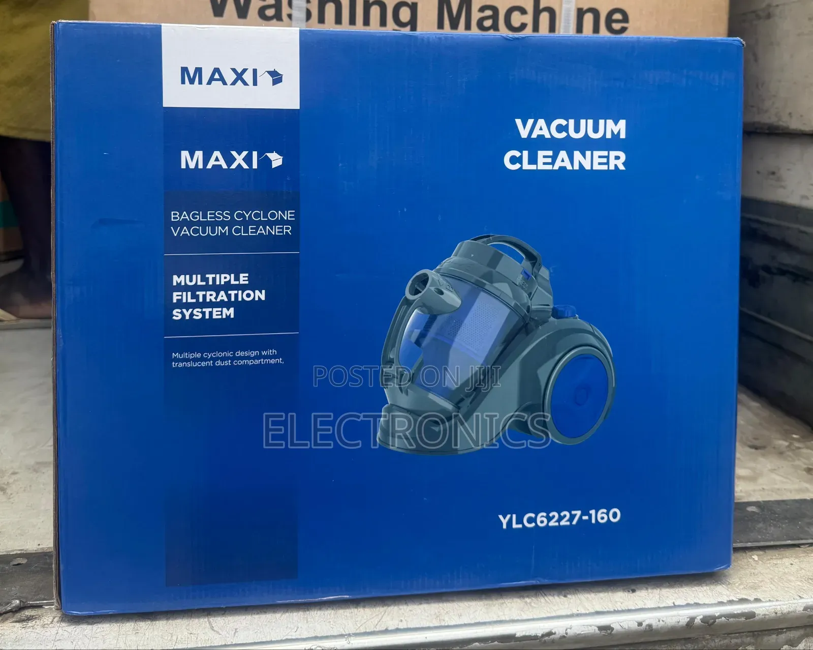 Maxi Vacuum Cleaner