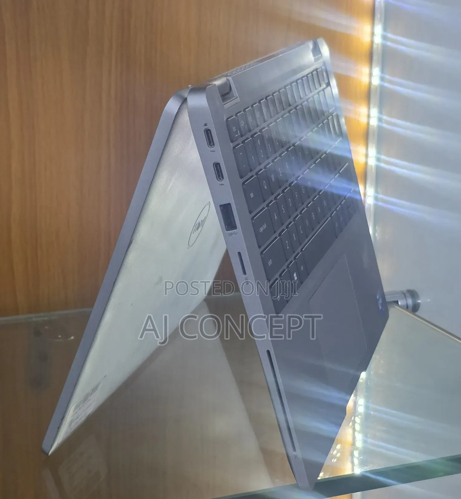 Laptop Dell Latitude 5320 32GB Intel Core i7 SSD 256GB