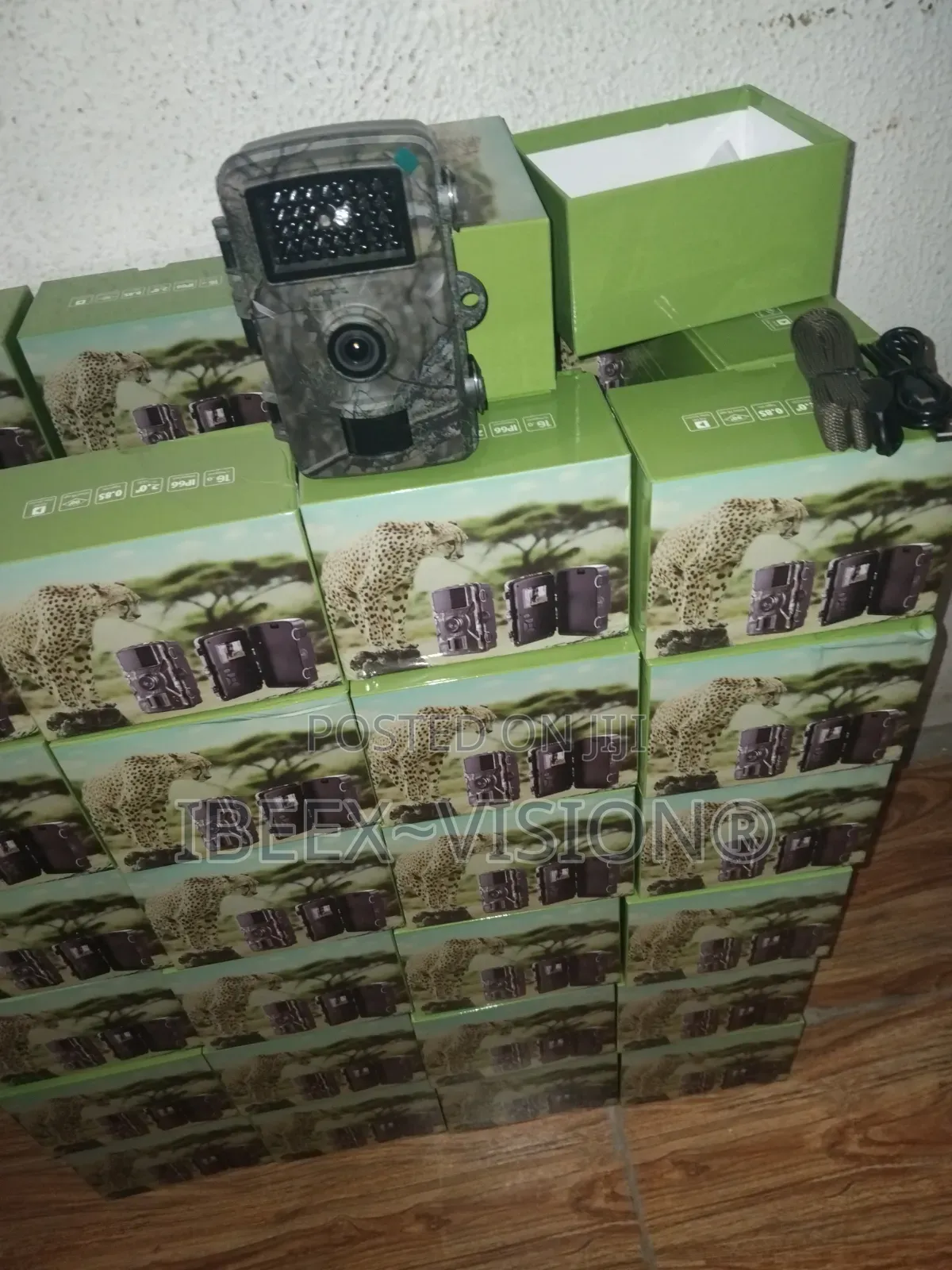 Camera Hunter Trap
