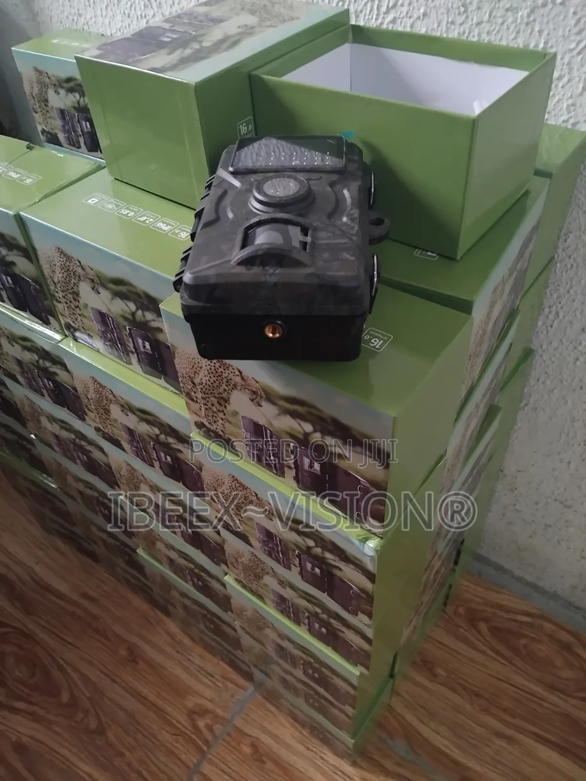 Camera Hunter Trap