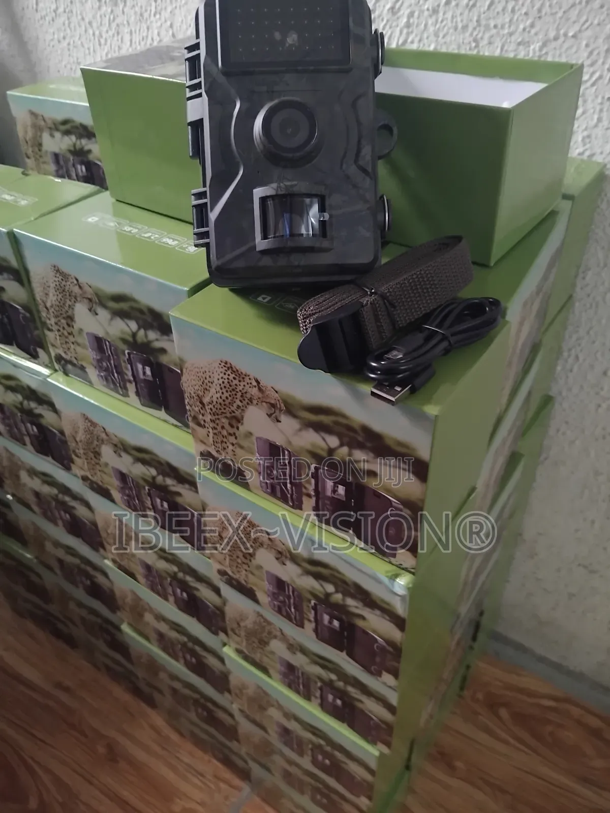 Camera Hunter Trap