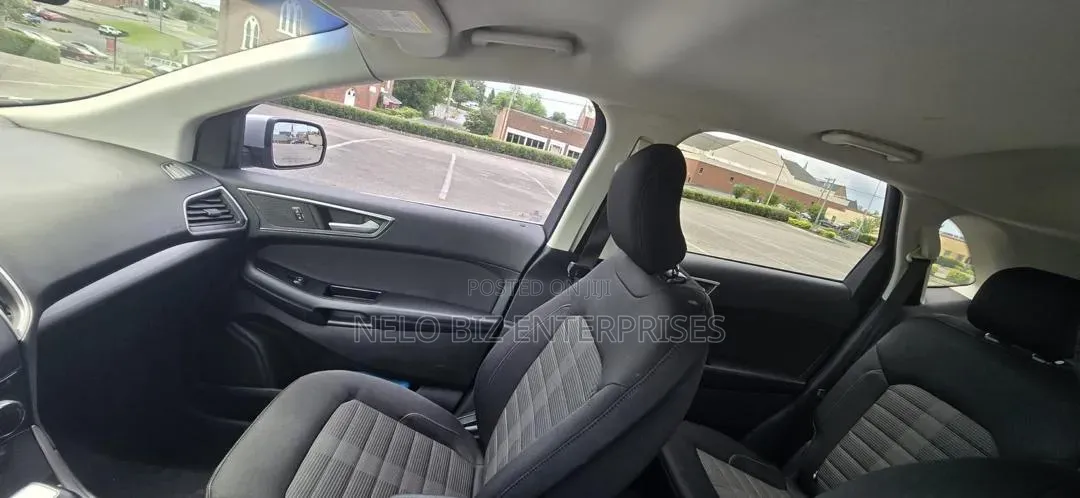Ford Edge SEL 4dr AWD 2017 Silver