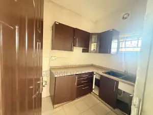4bdrm Apartment in Wuse 2 for rent