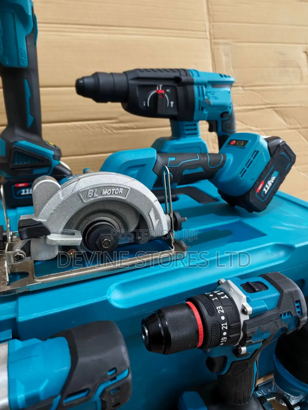 6in1 Makita Combo Machine