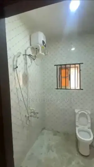 3bdrm Apartment in Gbagada for rent