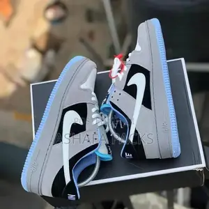 Nike Air Force (Boxed)