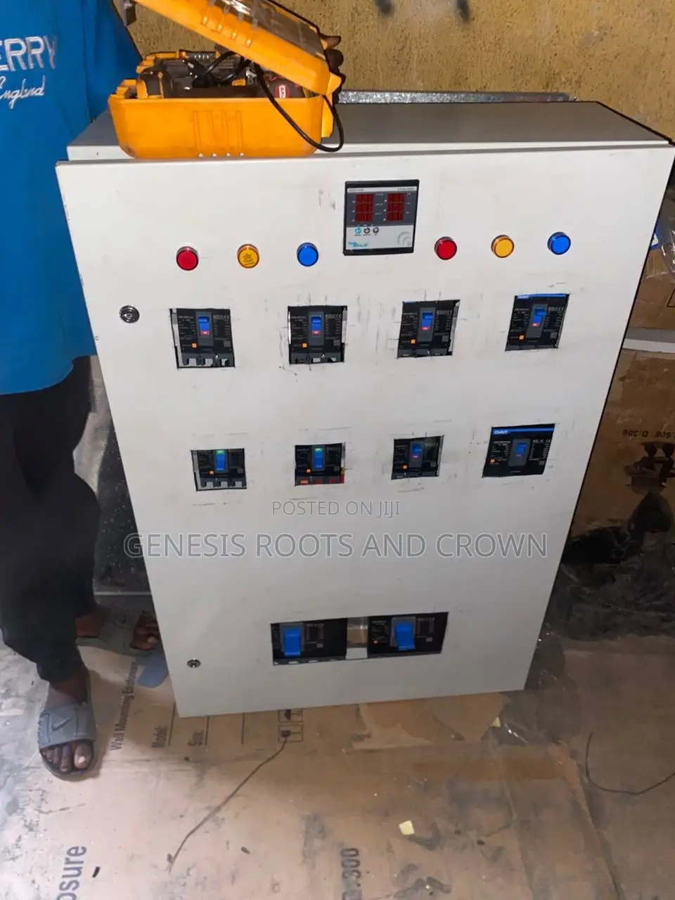 400a Manual Changeover With 8way Output