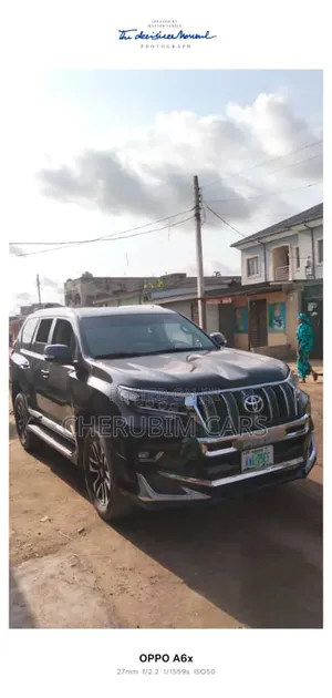 Toyota Land Cruiser Prado 4.0 Petrol TX-L 2015 Black