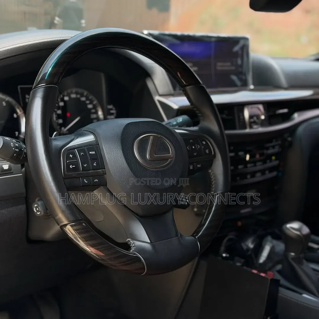 Lexus LX 2020 Black