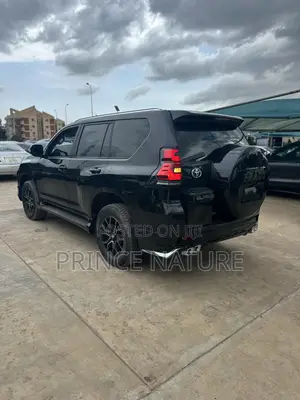 Toyota Land Cruiser Prado 2.7 i 2012 Black