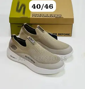 Sketchers Relaxed Fit (Boxed)