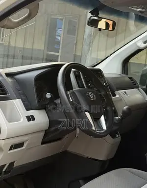 Toyota Hiace for Daily Rental