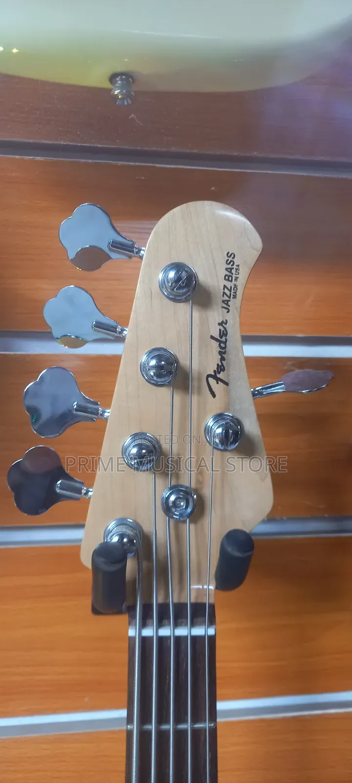 Fender 5 Strings Active Jazz Bass Guitar