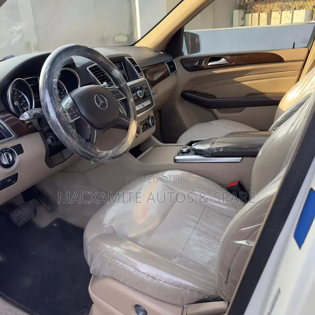Mercedes-Benz M Class ML 350 4Matic 2013 White