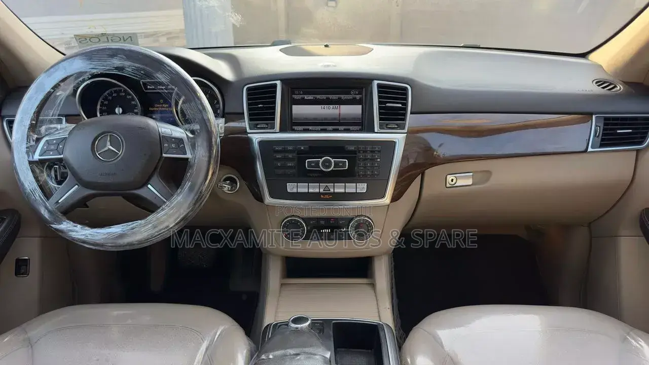 Mercedes-Benz M Class ML 350 4Matic 2013 White