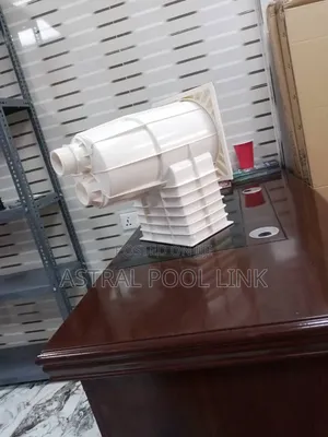 Small Swimming Pool Skimmer