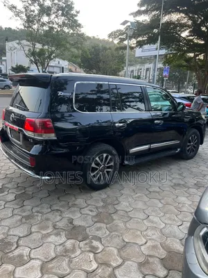 Toyota Land Cruiser 4.5 V8 GX-R 2014 Black
