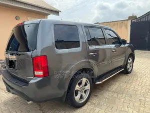 Honda Pilot EX-L 4dr SUV w/Navigation (3.5L 6cyl 5A) 2014 Gray
