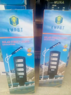 KMPBT Solar Street Light 400 Watts With Pole Sensor