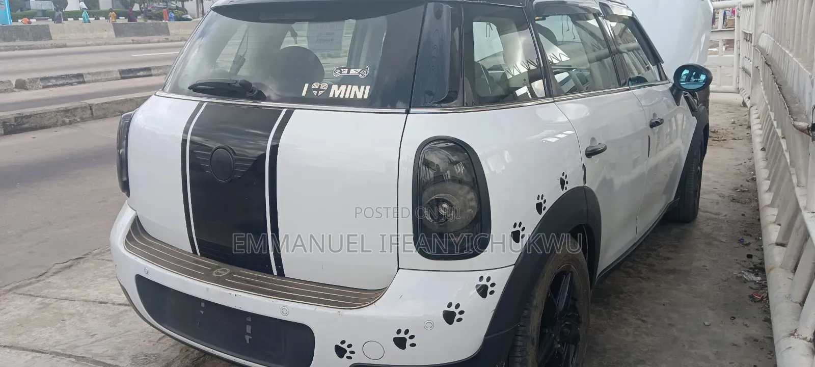 Mini Cooper Convertible 2012 White