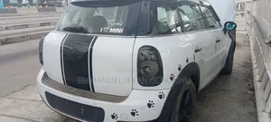 Mini Cooper Convertible 2012 White