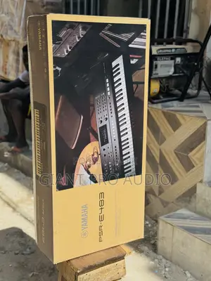 Yamaha PSR-E483 Keyboard