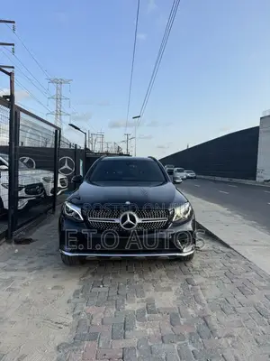 Mercedes-Benz GLC-Class 2017 Black