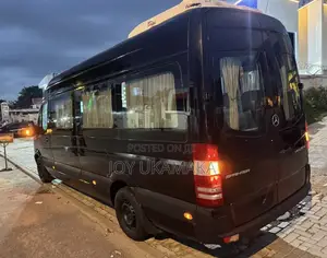 Mercedes-Benz Sprinter 2015 Black