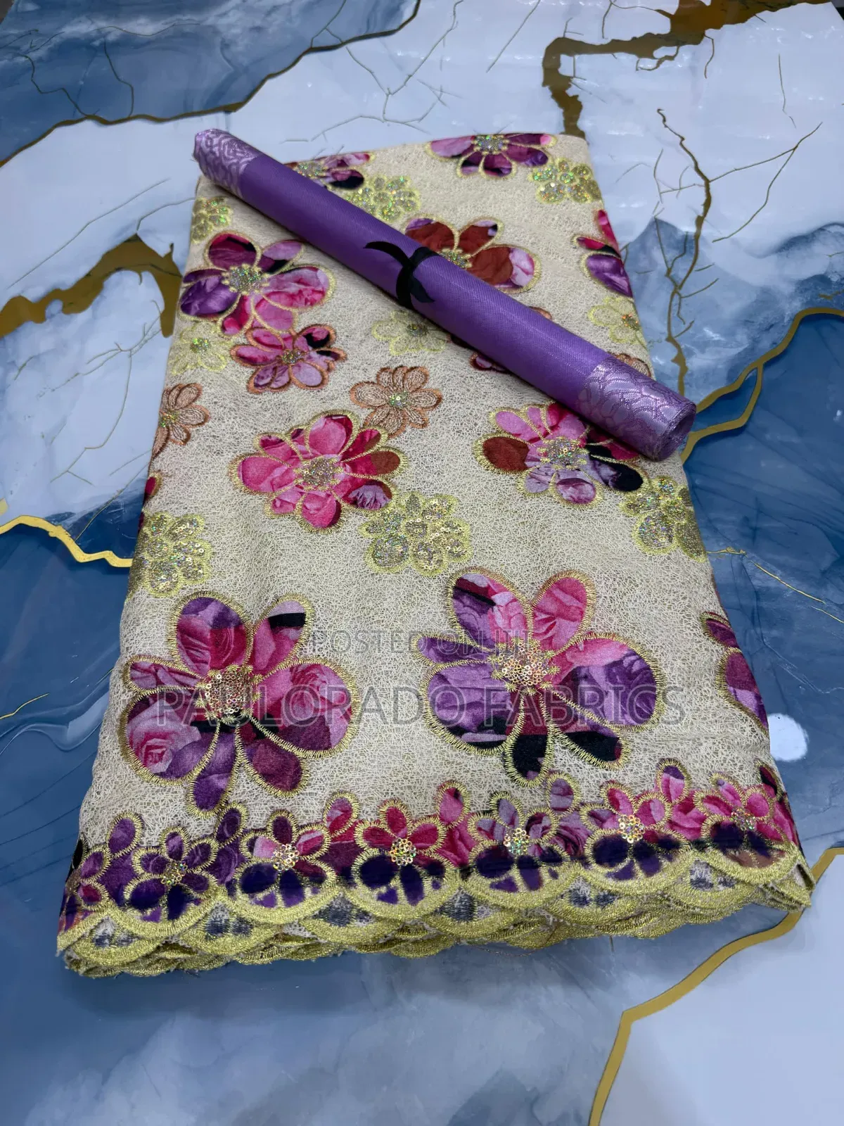 Big Chantilly Lace