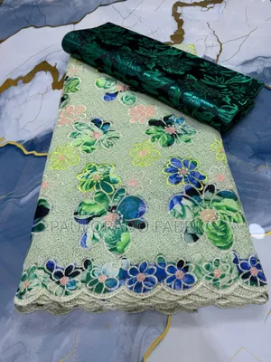 Big Chantilly Lace