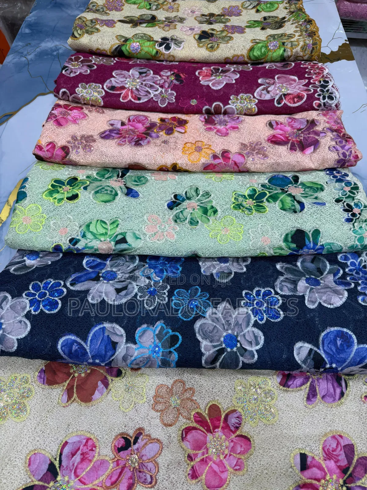Big Chantilly Lace