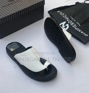 Quality Palm Slippers in 2 Designs