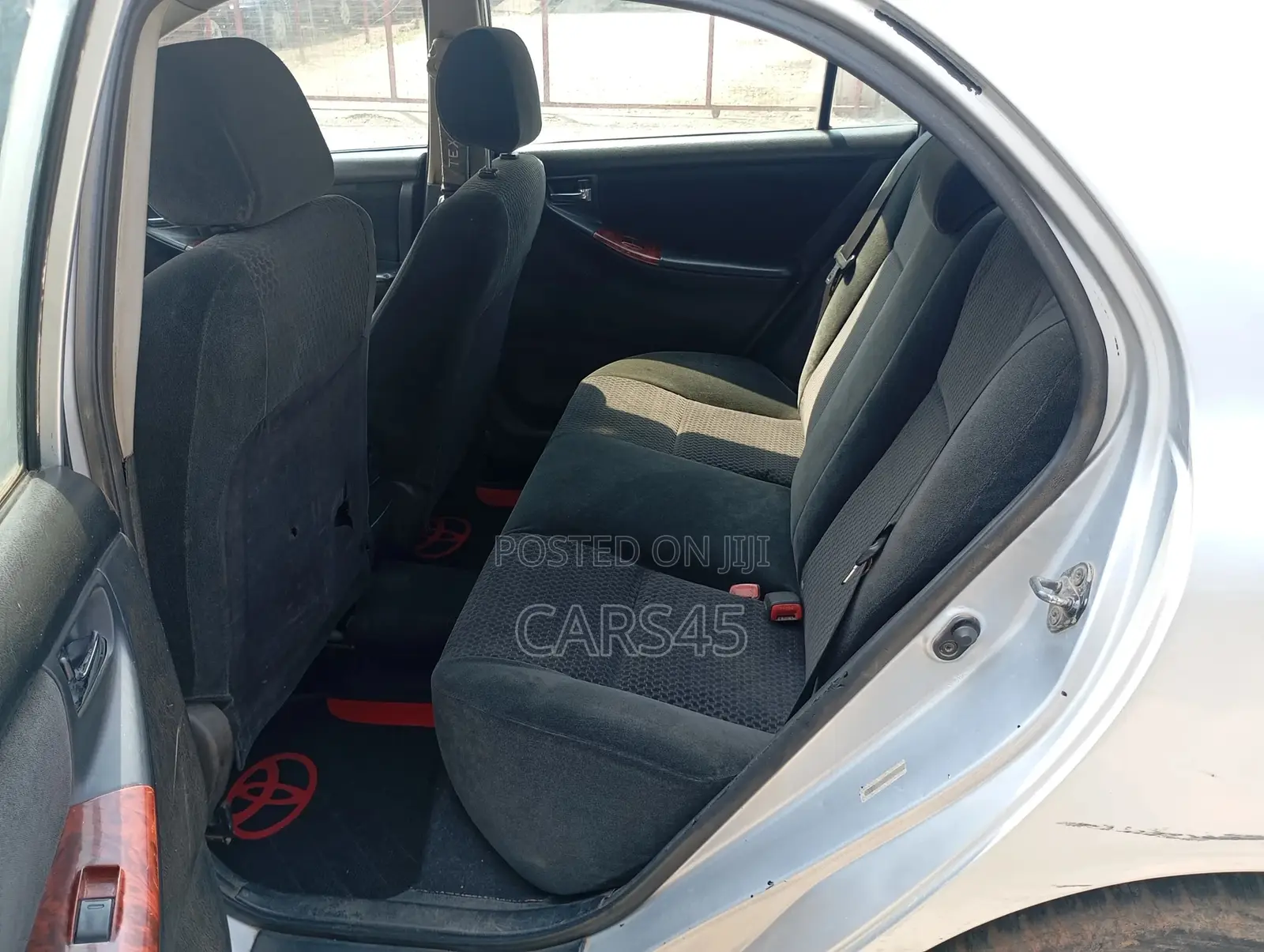 Toyota Corolla 2005 Silver