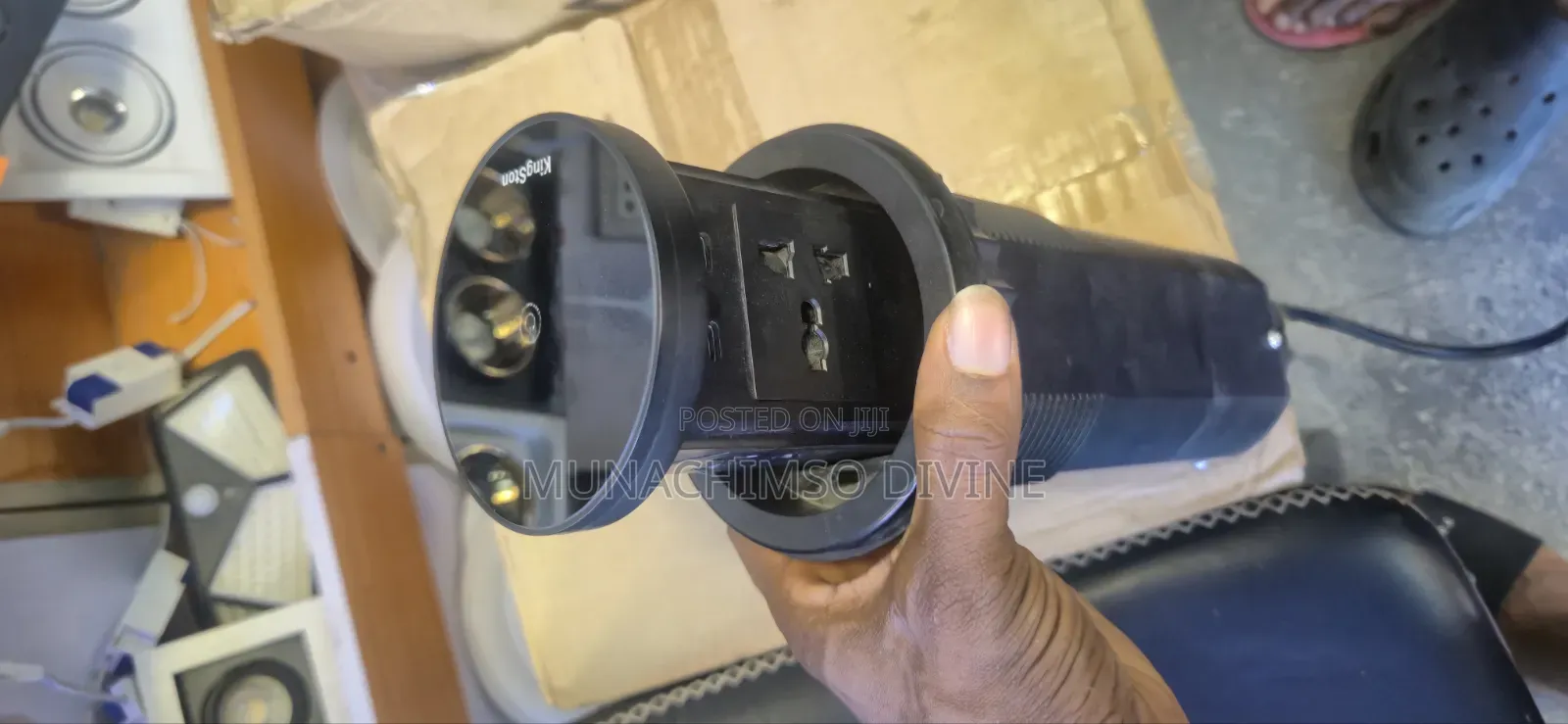 Kingston Lifting Socket