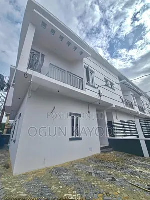 4bdrm Townhouse / Terrace in Oshidi Estate, Ikate-Elegushi for rent