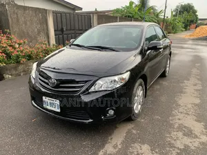 Toyota Corolla LE 4dr Sedan (1.8L 4cyl 4A) 2010 Black
