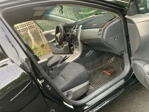Toyota Corolla LE 4dr Sedan (1.8L 4cyl 4A) 2010 Black