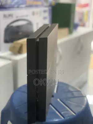 Playstation 4 Console