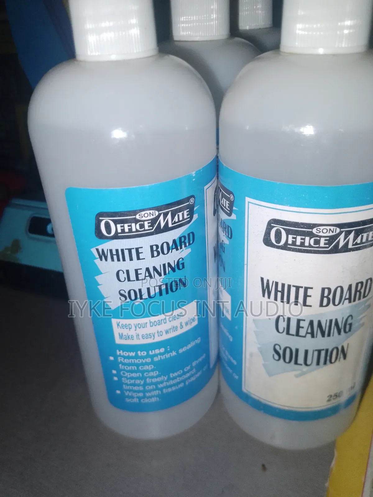 White Boards Cleaning Solution