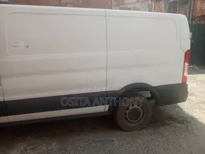 Ford Transit 2017 White