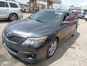 Toyota Camry 2011 Gray