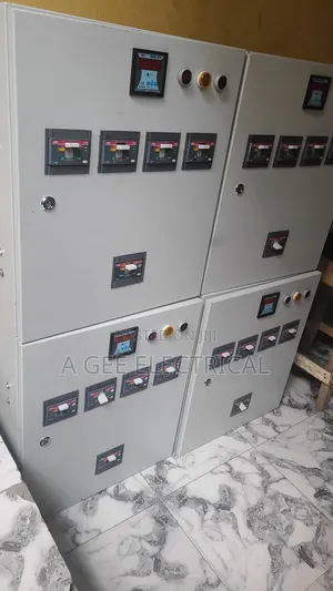 100a 3pole McCb Distribution Board