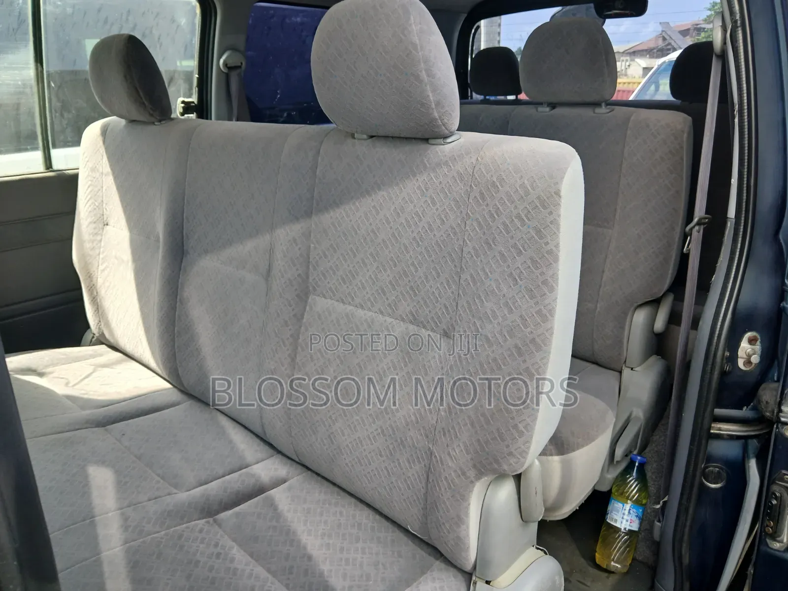 Toyota HiAce 2003 Green