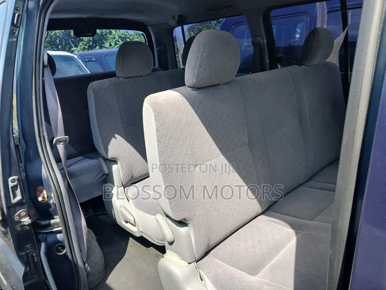 Toyota HiAce 2003 Green