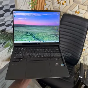 Laptop HP Dragonfly Folio 16GB Intel Core i7 SSD 1T